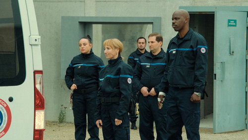 Minimum Security 1. Sezon 8. Bölüm
