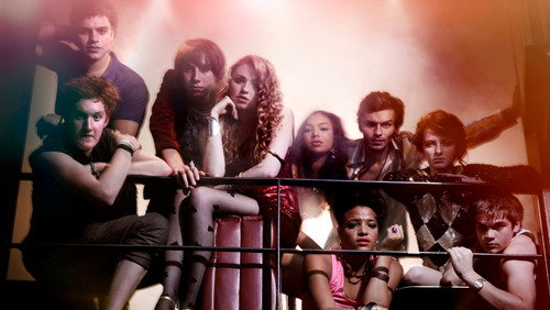 Skins 2. Sezon 9. Bölüm